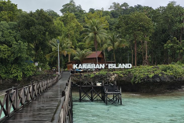 Pulau Kakaban