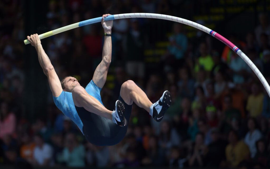 Renaud Lavillenie Pelompat Galah Prancis Pecahkan Rekor Dunia