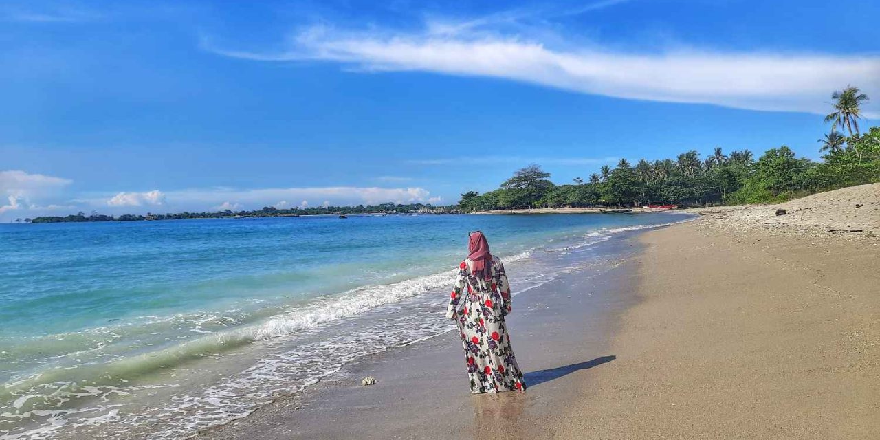 Eksplor Keindahan Pantai Daplangu Pandeglang, Banten