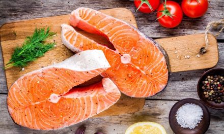 Ikan Salmon Sangat Di Hargai Karena Memiliki Daging Yang Lezat