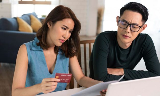 Strategi Menangani Suami Yang Mengutamakan Keluarga Inti