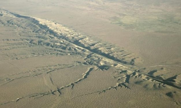 Patahan San Andreas Sebuah Sesar Geologis Terkenal Di Dunia