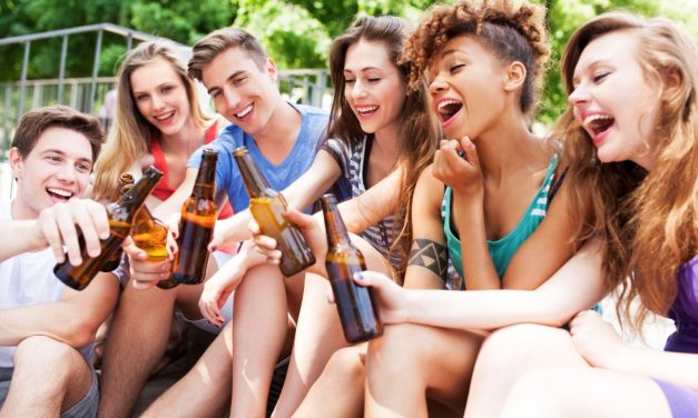 Konsumsi Alkohol Pada Remaja, Ancaman Nyata Generasi Muda