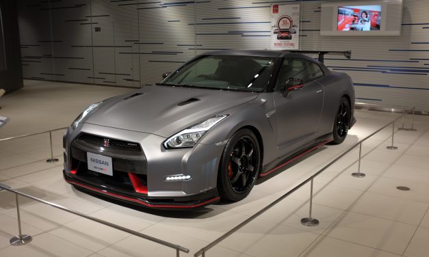 Nissan GTR Mobil Super Dengan DNA Balap Dan Jiwa Jalanan