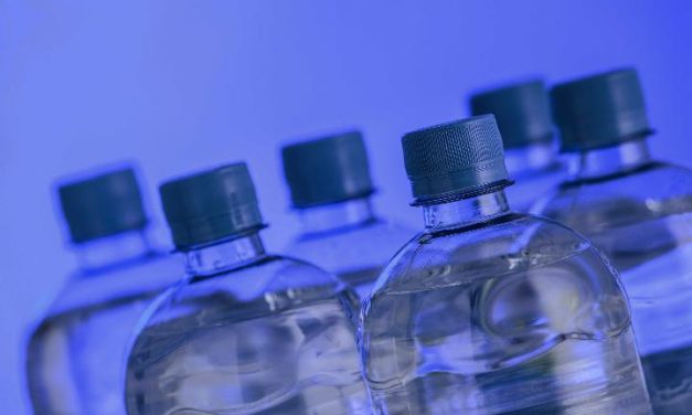 Bahaya Menggunakan Botol Plastik Bekas
