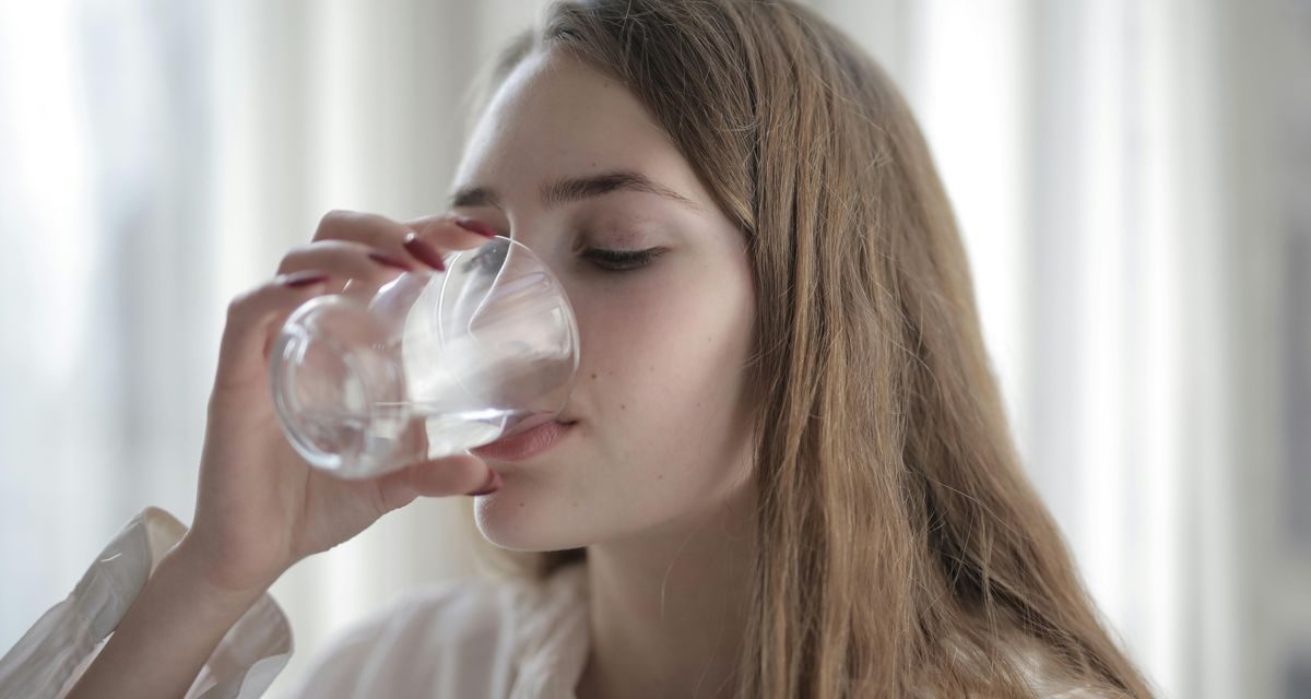 Pentingnya Minum Air Cukup Untuk Fungsi Optimal Tubuh